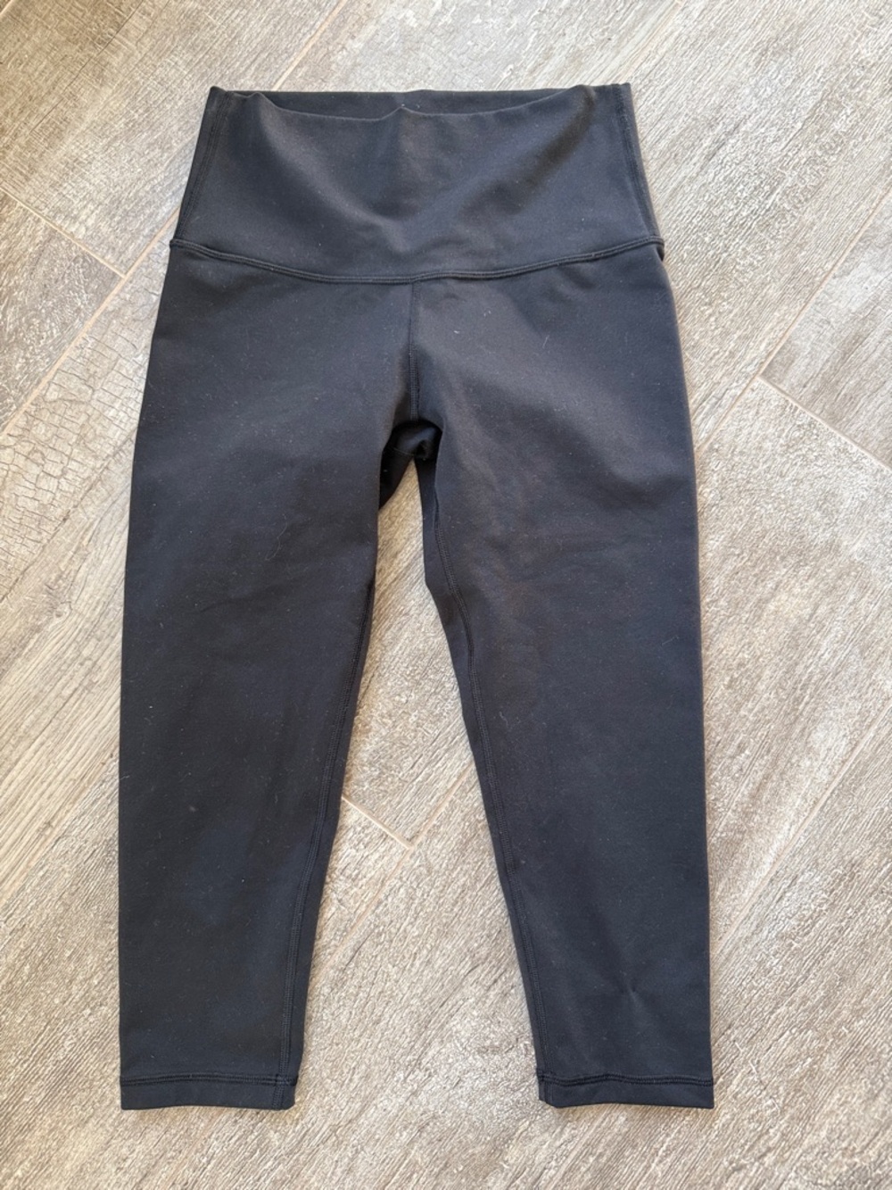 Ivivva by Lululemon Active Black Capri Leggings size 14